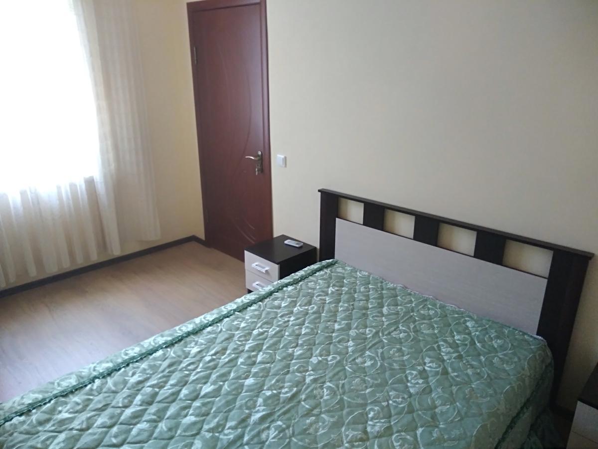 Tsikhierva Hotel Gagra Bagian luar foto
